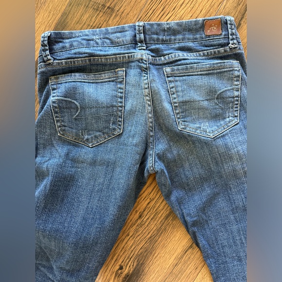 American Eagle low rise flare jeans - Picture 2 of 3